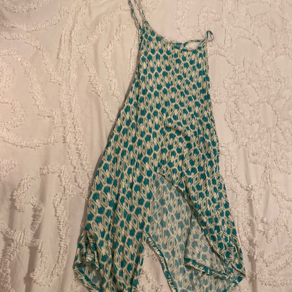 Cute hem tank top